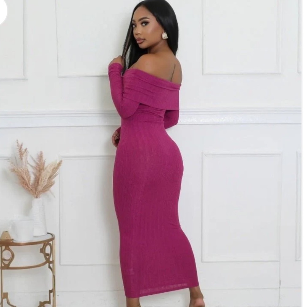 ❤️5 for $25 ❤️ Chic Off-Shoulder Fuchsia Long Sleeve Dress - Picture 3 of 7